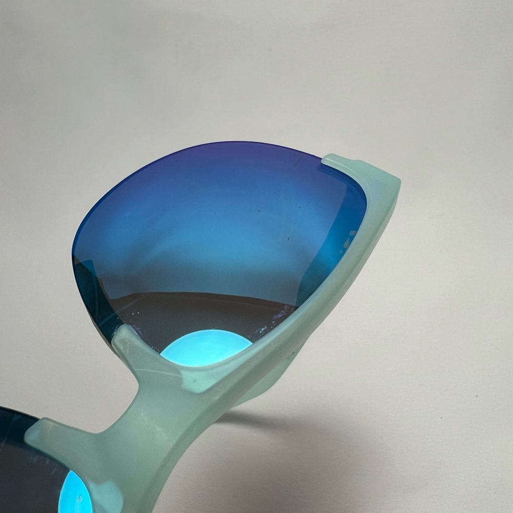 BOGO Tifosi Swank Pale Blue Sport Sunglasses - Picture 9 of 13